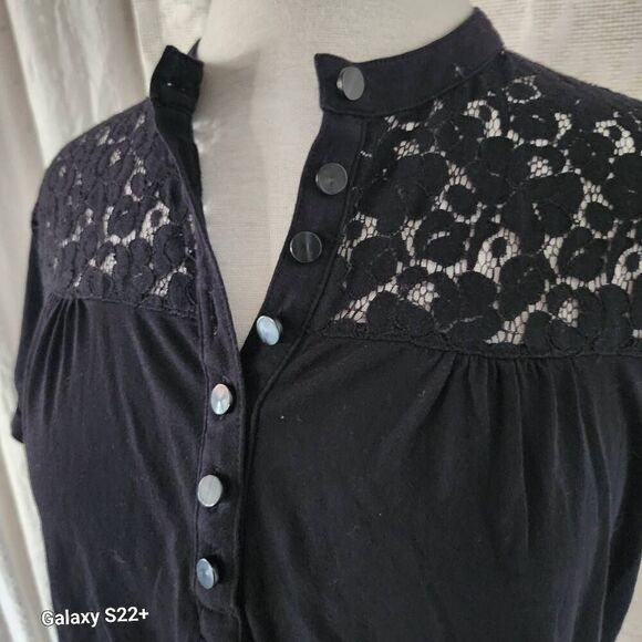 T35 a.n.a half button black lacy top - Picture 6 of 11